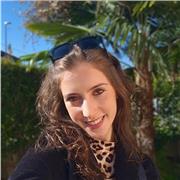 Offro lezioni private di italiano per stranieri o di inglese, spagnolo e francese per studenti di tutte le età.